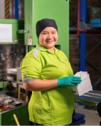 desktop-employee-image